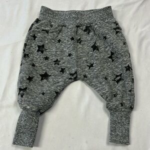 3-6M Levi’s jogger pants